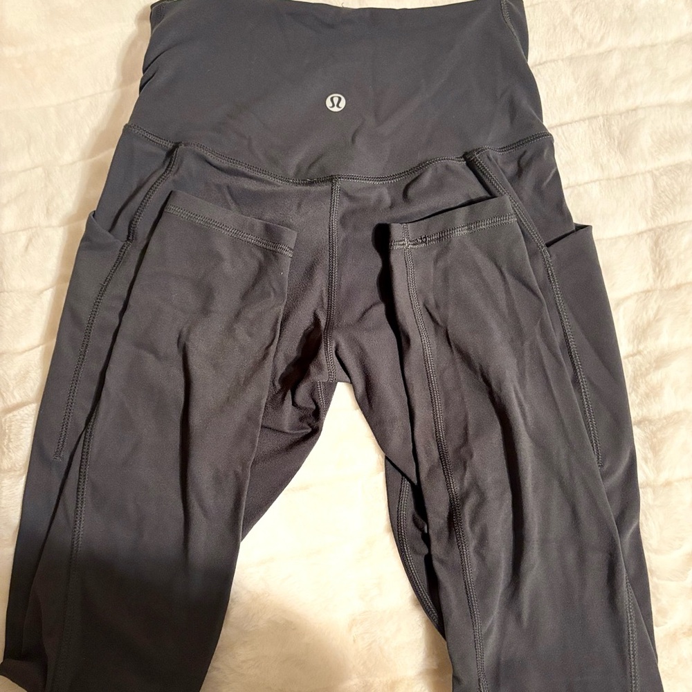 Lululemon Charcoal High-Waisted Leggings